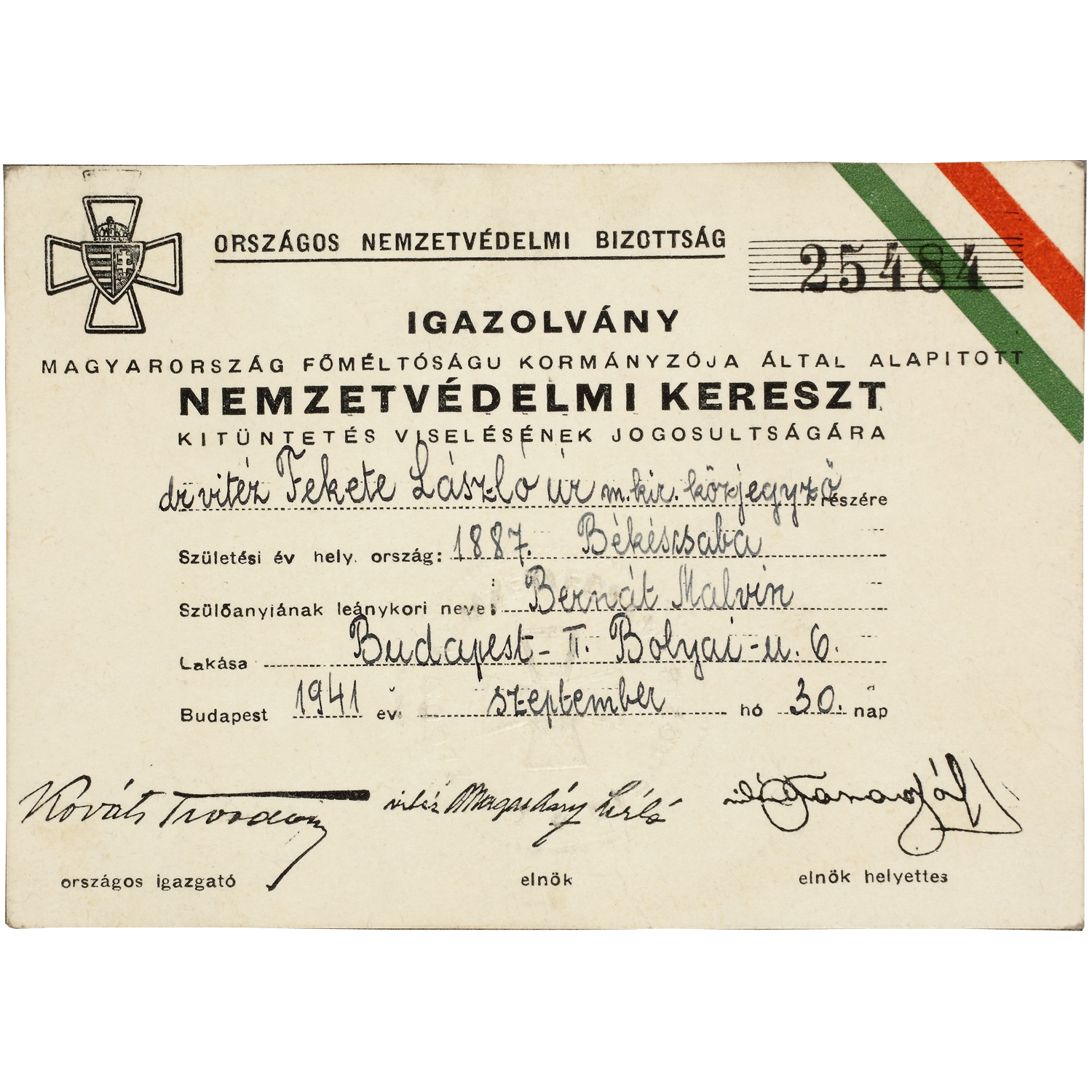 A Nemzetvédelmi Kereszt igazolványa